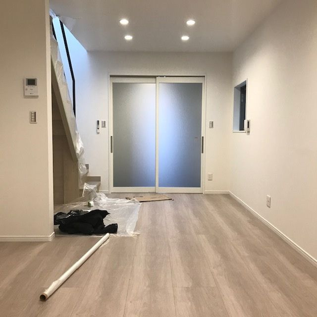 宮野町リノベテラスの居間・リビング