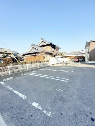 ベルフラン　Ⅰの駐車場