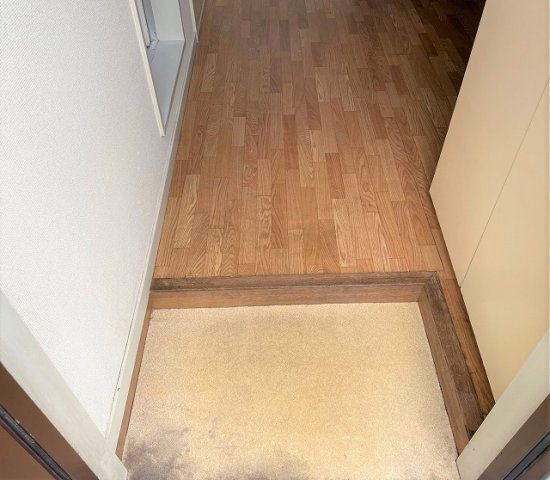 レオパレスＨａｓｈｉｂａの玄関