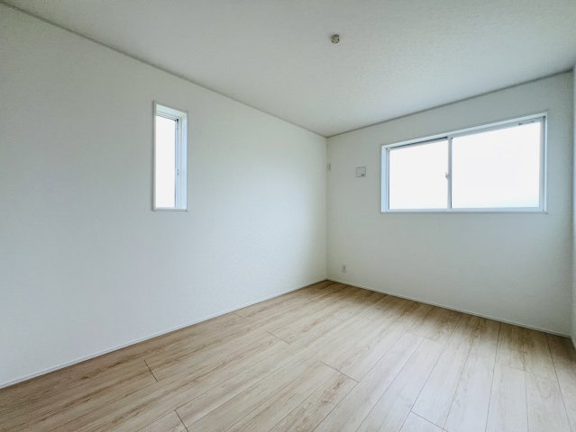 高浜市新明町6丁目5-30他『仲介手数料無料』新築一戸建て・建売の洋室