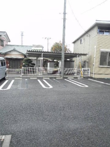 グリーン　ヒルの駐車場