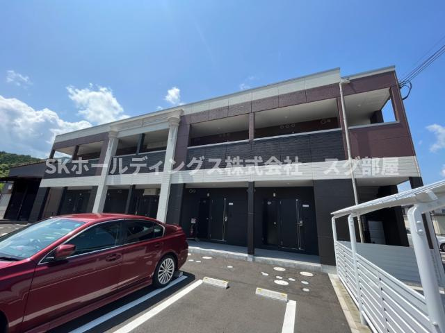 プライベース井倉（PRiVACE INOKURA）の駐車場|外観写真（昼）