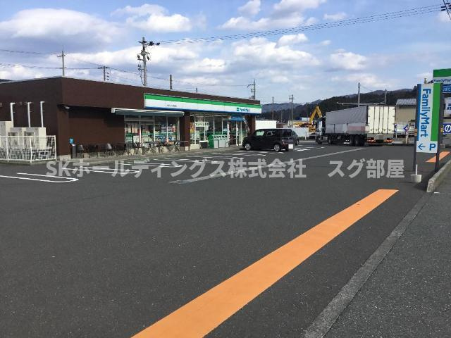メゾン・ド・アンジュー（Ｍａｉｓｏｎ・ｄｅ・Ａｎｊｕｕ）の周辺|ファミリーマート大飯うみんぴあ前店まで1,541ｍ