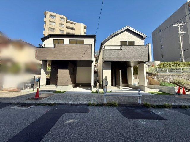 新築戸建　西宮市一ケ谷町　B号棟の前面道路含む現地写真