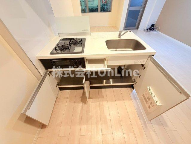 八尾市跡部北の町１丁目の賃貸マンションの収納