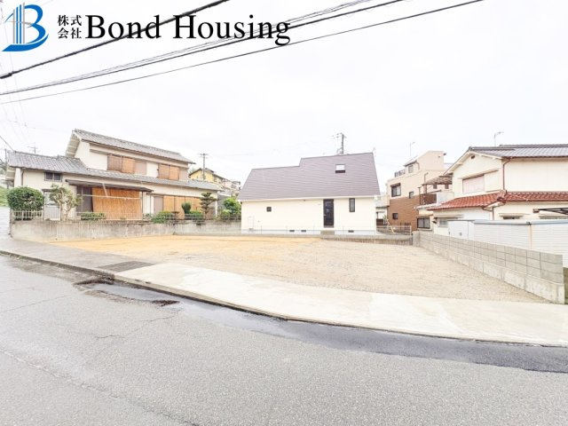 敷地面積約57坪　魚住町金ケ崎1期　新築戸建の駐車場