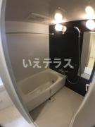 エル・イソベ三宮の浴室