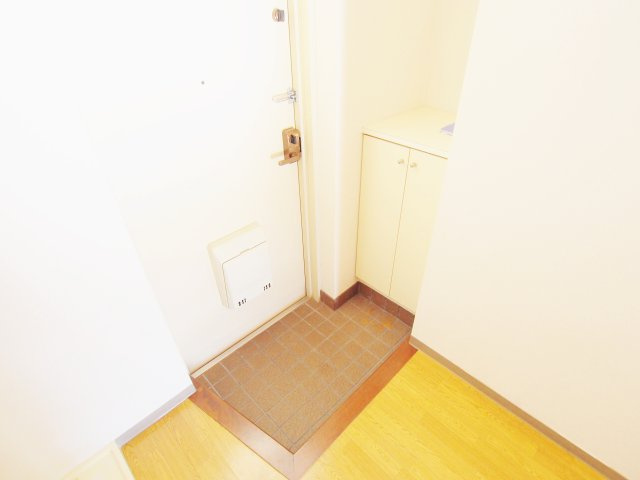 ハピネス矢野の玄関