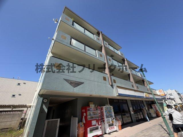 武蔵野市吉祥寺北町４丁目の賃貸マンションの外観