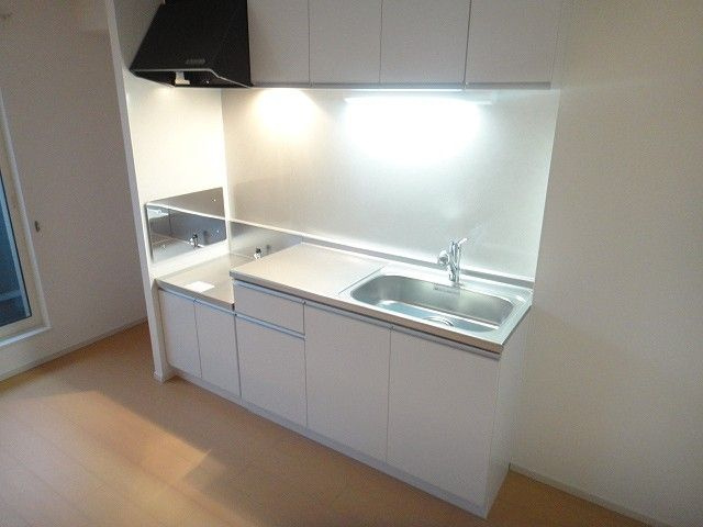 シャレードＢのキッチン