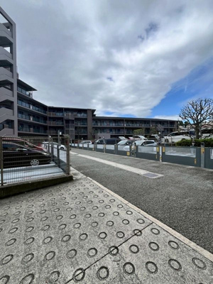 【駐車場】 | 豊中春日町パークハウス