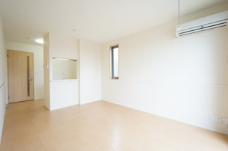 【その他】 | ワイズスクエアB | ※角部屋の写真になります。