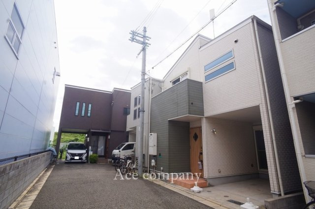 【前面道路含む現地写真】 | 平野区長吉川辺3丁目 | 【前面道路：幅員4.79ｍ☆】前道は開発分譲地内、交通量少ないです♪