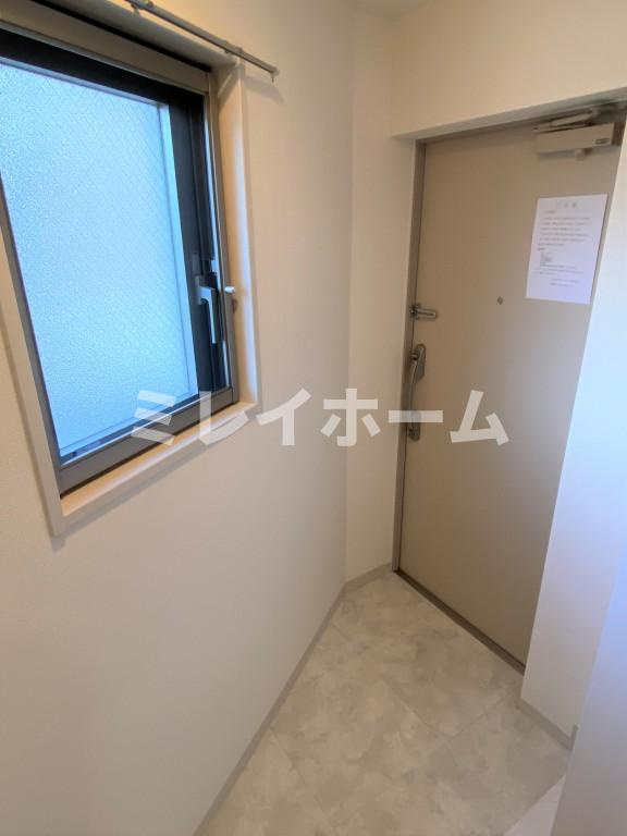 ラフィネ旗の台の玄関