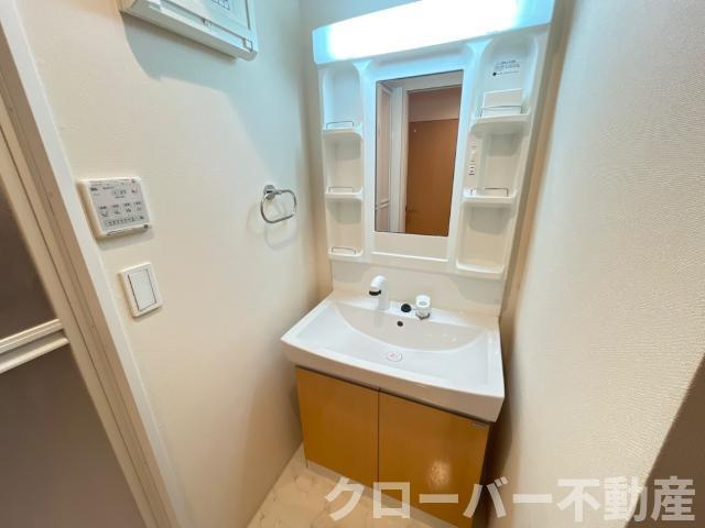 アルファ・スターの洗面所|洗髪洗面化粧台