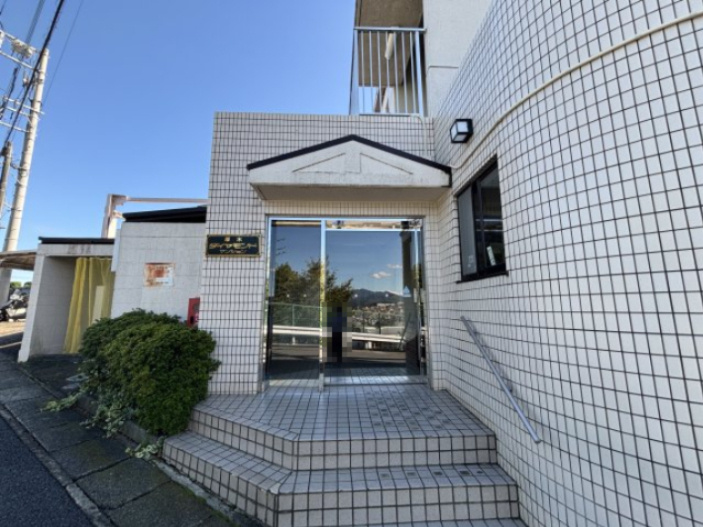 厚木ダイヤモンドマンションの外観