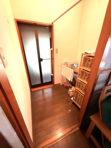 奉免町　中古住宅の脱衣所