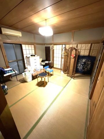 奉免町　中古住宅の和室|8帖
