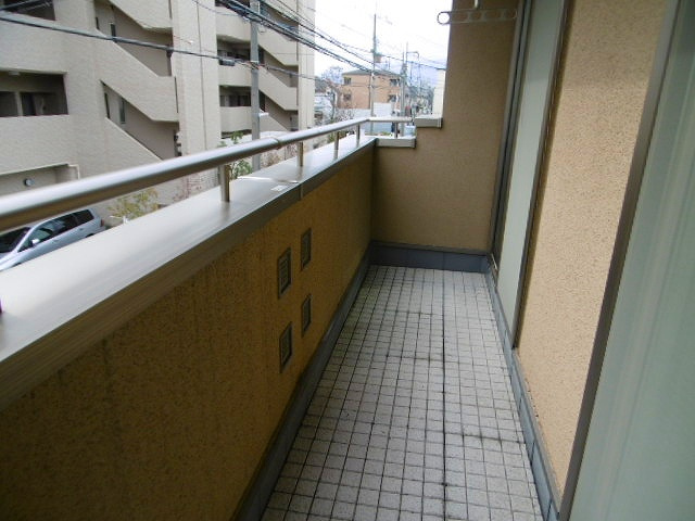 若草町戸建てのバルコニー