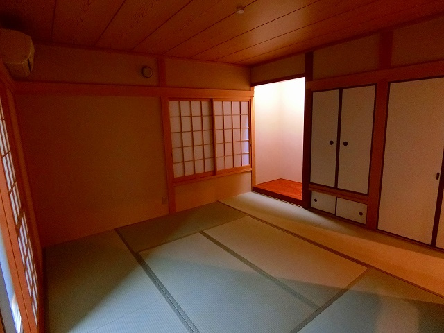 若草町戸建ての和室
