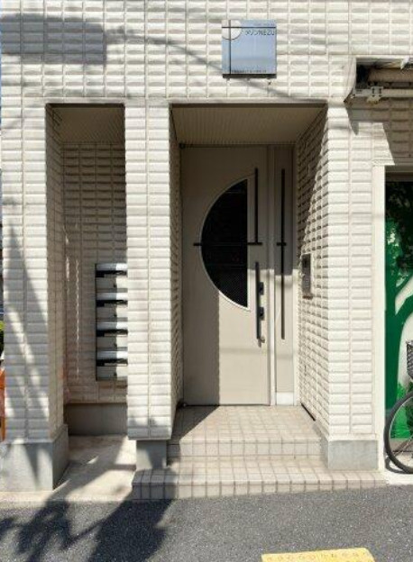 【エントランス】