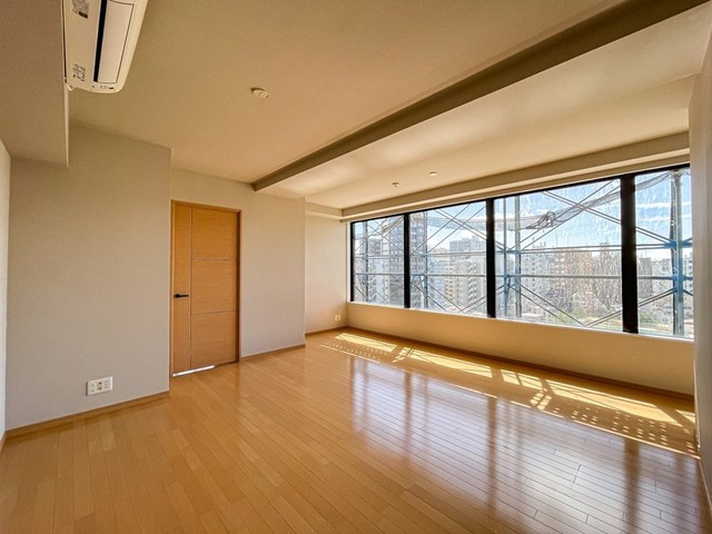 ＭＦＰＲ目黒タワーの居間・リビング|※写真は同タイプ住戸です。