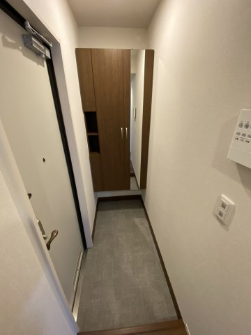 サニーコートの玄関|※別の間取りのお部屋のお写真です※