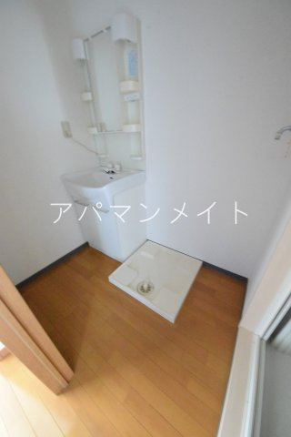 【設備】 | 室内洗濯機置場になります 