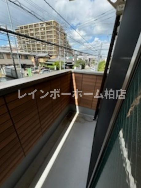 特典：仲介手数料が無料です!!のバルコニー|バルコニーがあります