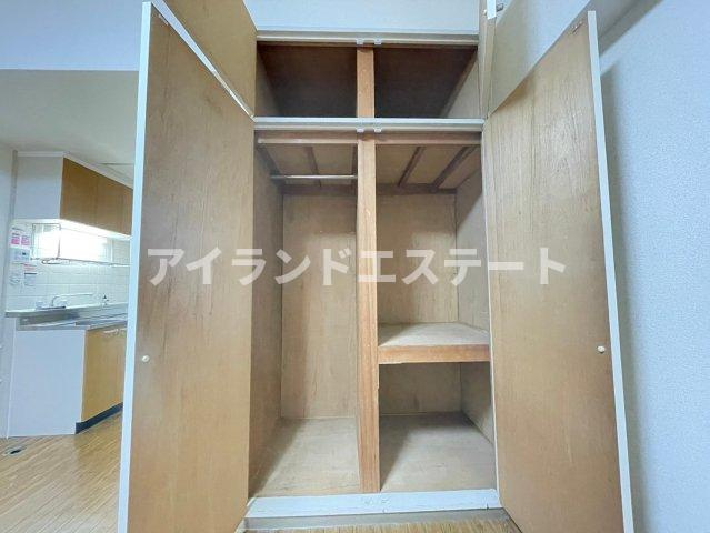エクセルハイム駒沢　駅近　陽当たり良好　事務所相談可の収納