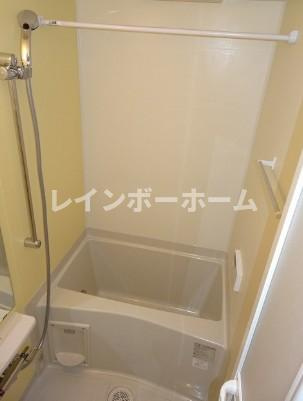 コーラルハイツ東葛西の浴室