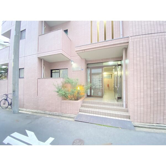 【エントランス】 | アビニヨン千種