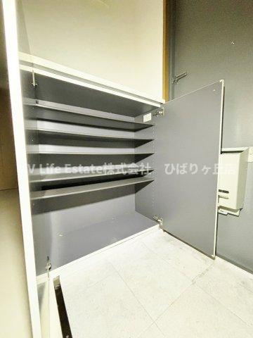 ヴィラ・グランディオ東本町の収納|同仕様写真