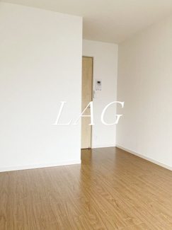 【居間・リビング】 | リブリ・立花 | 洋室のお部屋です。