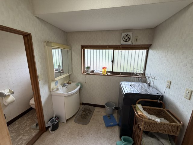 【北杜市明野町上手】自然と暮らす、ゆとりある平家暮らしの洗面所