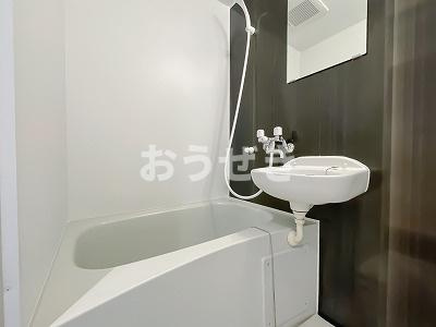 ベルハイム東戸塚の浴室