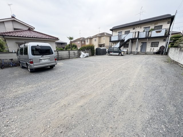 フレンズ光の駐車場