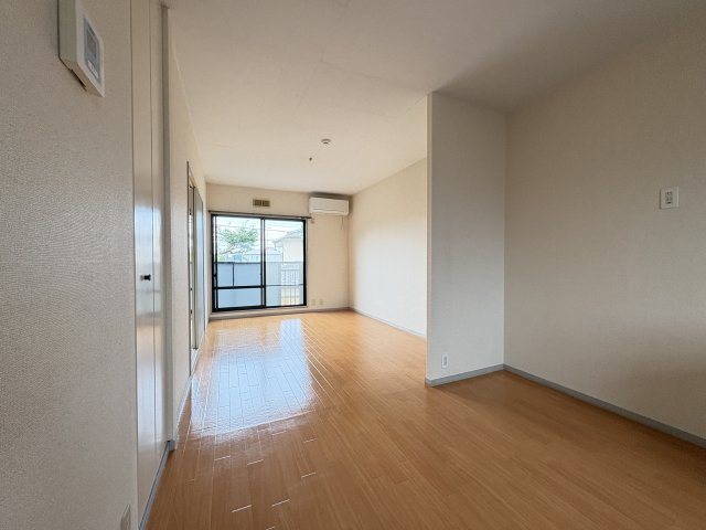 フレンズ光の居間・リビング|※別部屋のイメージ写真です。