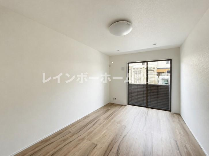 FUMIRY薬園台仲介手数料（賃料の1.10ヵ月）の50％OFF対象物件！の居間・リビング|ゆったりとしたリビングです