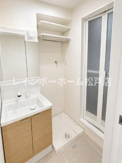 FUMIRY薬園台仲介手数料（賃料の1.10ヵ月）の50％OFF対象物件！の洗面所|ゆったりとスペースのある洗面所