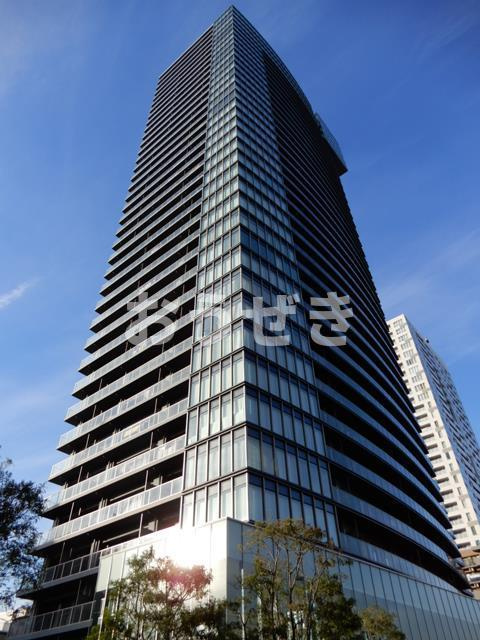 クレッセント川崎タワーの外観