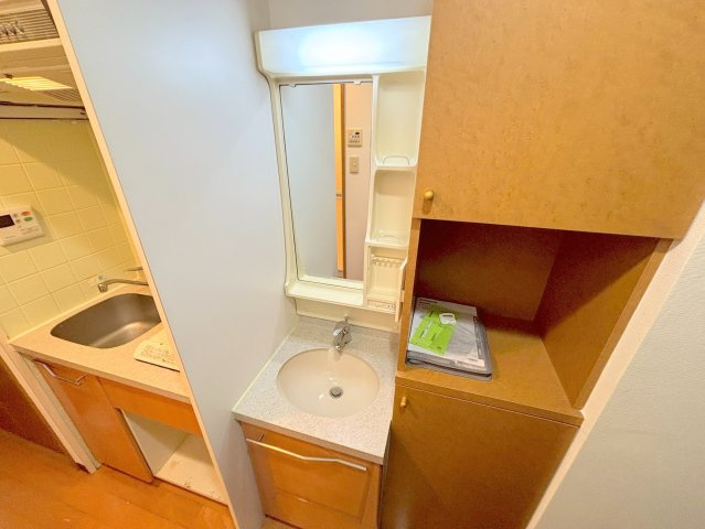 エステムコート新大阪IIIステーションプラザの洗面所