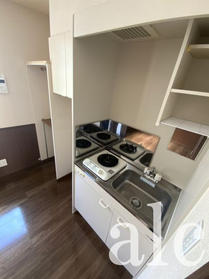 シルベール中野のキッチン|同建物内別部屋