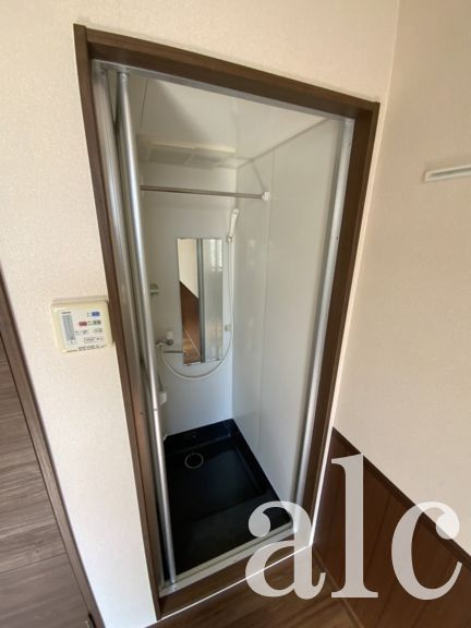 シルベール中野のシャワールーム|同建物内別部屋