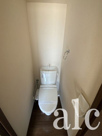 シルベール中野のトイレ|同建物内別部屋