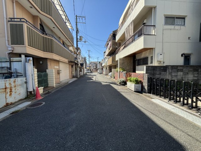 【前面道路含む現地写真】 | 東大阪市中小阪4丁目売り土地