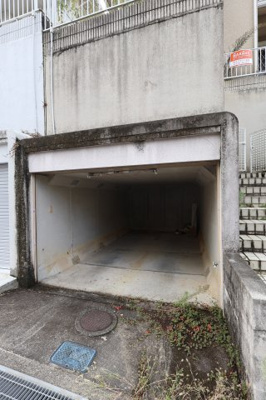 【駐車場】 | 美加の台2丁目戸建