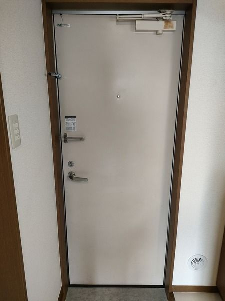 エーデンハイムの玄関