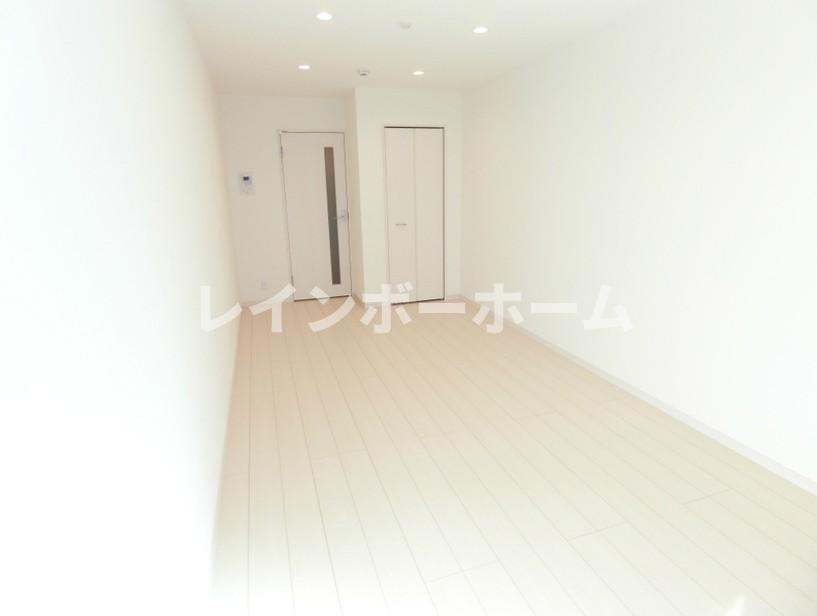 リブリ・松戸Ⅱの内装|こちらの居間で趣味の時間をお楽しみください