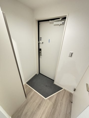 【玄関】